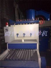 ST-輸送式噴砂機(jī)進(jìn)料口