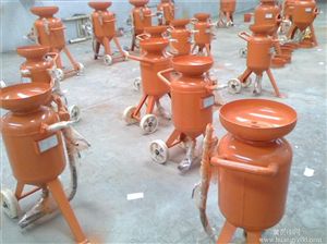 尚臺(tái)小型移動(dòng)式噴砂機(jī)